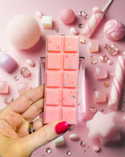 Load image into Gallery viewer, Vanilla Candy Rock Sugar (Kayali) Snapbar