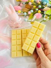 Load image into Gallery viewer, Daffodil Snapbar