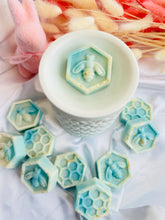 Load image into Gallery viewer, Sea Salt & Vanilla 'Beehives'