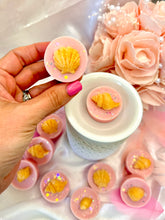 Load image into Gallery viewer, Beach Day 'Little Cuties'