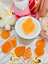 Load image into Gallery viewer, Spiced Orange 'Baubles'