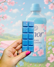 Load image into Gallery viewer, Spring Awakening Snapbar