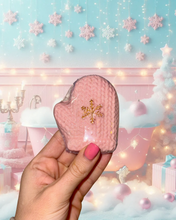 Load image into Gallery viewer, Pink Mitten Bath Bomb