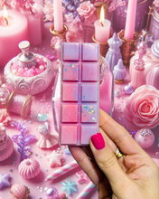 Load image into Gallery viewer, Spellbound Snapbar