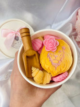 Load image into Gallery viewer, Lion & Rose Pretty Pots (Pinky Sands)