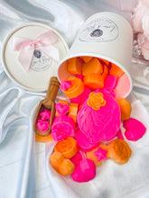 Load image into Gallery viewer, Lion & Rose Pretty Pots (Peach Bellini)