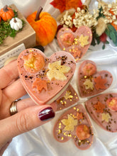 Load image into Gallery viewer, Spiced Vanilla & Tonka 'Heart Slab'