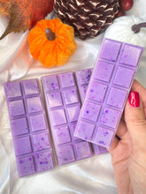 Load image into Gallery viewer, Spiced Blackberry Jam Snapbar