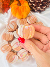 Load image into Gallery viewer, Toffee Nut Latte 'Pumpkins'