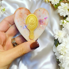 Load image into Gallery viewer, White Musk & Golden Maple 'Heart Slab'