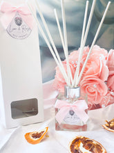 Load image into Gallery viewer, Reed Diffuser *Square*