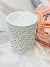 Load image into Gallery viewer, White Lattice Burner