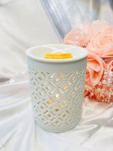 Load image into Gallery viewer, White Lattice Burner