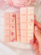 Load image into Gallery viewer, Pink Vanilla & Coco Blossom Snapbar