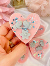 Load image into Gallery viewer, Snowkissed Lodge 'Heart Slabs'