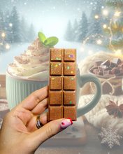 Load image into Gallery viewer, Mint Hot Chocolate Snapbar
