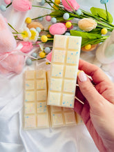 Load image into Gallery viewer, Baby Powder Snapbar
