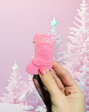 Load image into Gallery viewer, Spiced Golden Pear &#39;Stocking&#39;
