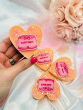 Load image into Gallery viewer, Holiday Romance &#39;Heart Slab&#39;
