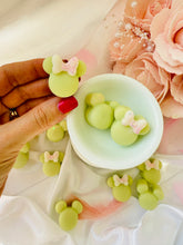 Load image into Gallery viewer, Pistachio Gelato &#39;Pretty Minnies&#39;
