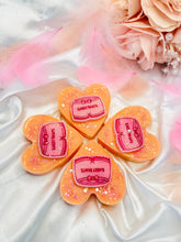 Load image into Gallery viewer, Holiday Romance &#39;Heart Slab&#39;
