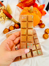 Load image into Gallery viewer, Mint Hot Chocolate Snapbar
