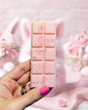 Load image into Gallery viewer, Fluffy Bunny Snapbar
