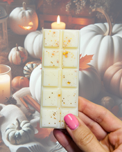 Load image into Gallery viewer, White Pumpkin Snapbar
