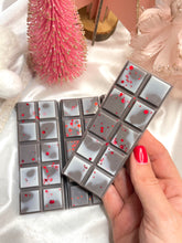 Load image into Gallery viewer, Figgy Pudding Snapbar
