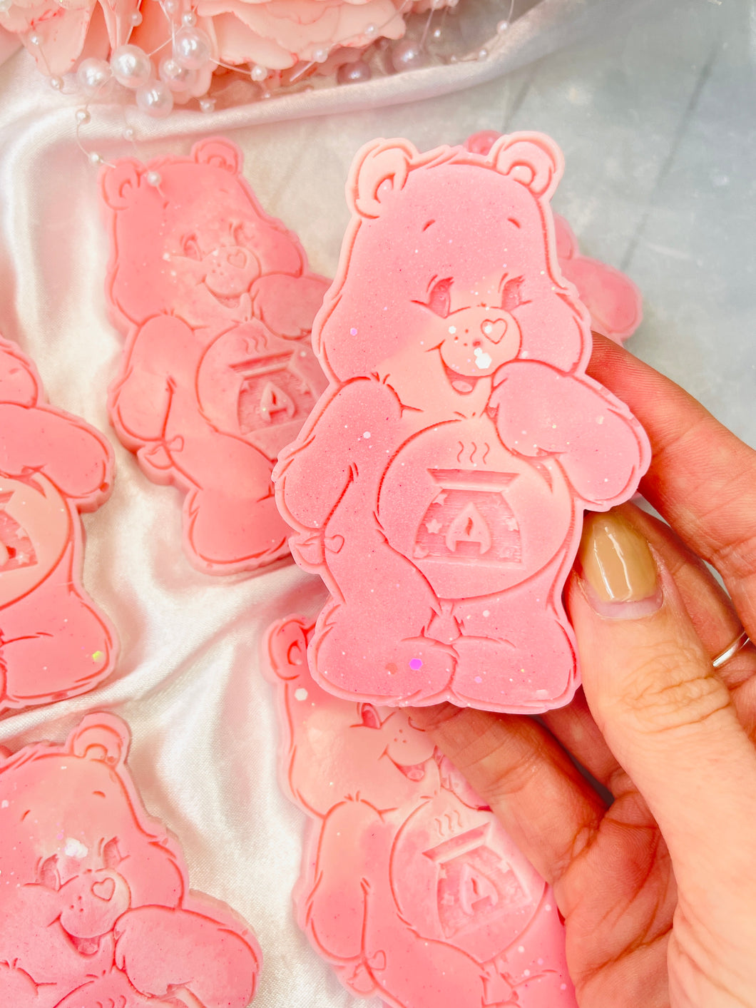 Raspberry Creme 'Care Bear'