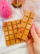 Load image into Gallery viewer, Snowflake Cookie &amp; Winter Cherry Jam Snapbar

