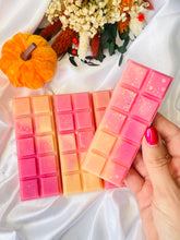 Load image into Gallery viewer, Autumn Raspberry &amp; Amber Rose Snapbar
