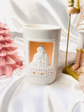 Load image into Gallery viewer, Christmas Scene Ceramic Burner
