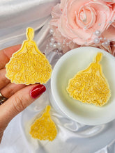 Load image into Gallery viewer, Lemon Marshmallow Buttercream &#39;Little Princess&#39;
