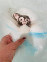 Load image into Gallery viewer, Gizmo Bath Bomb
