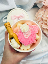 Load image into Gallery viewer, Lion &amp; Rose Pretty Pots (Marshmallow &amp; Pink Lychee)
