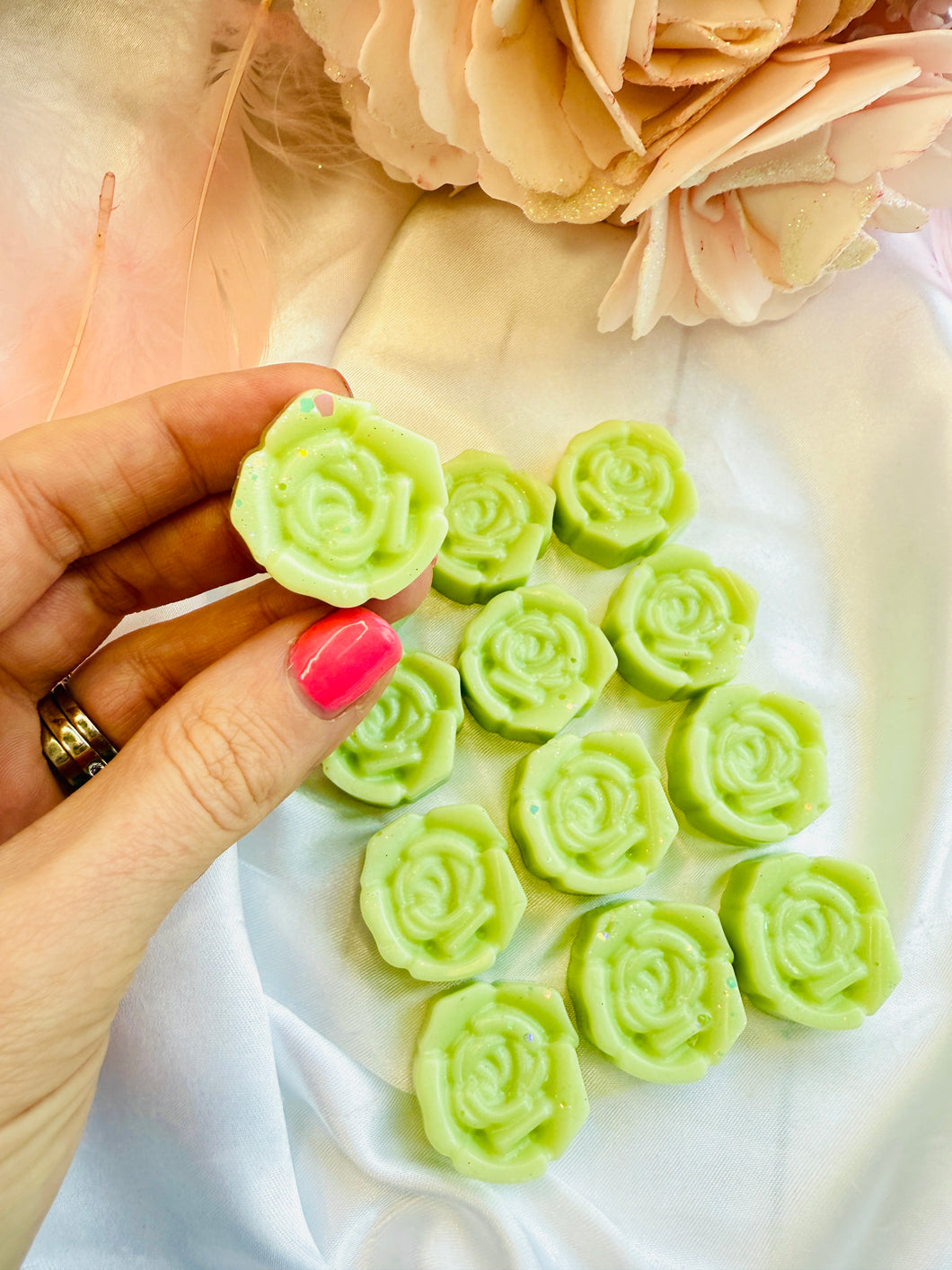 Aloe Vera & Cucumber 'Roses'